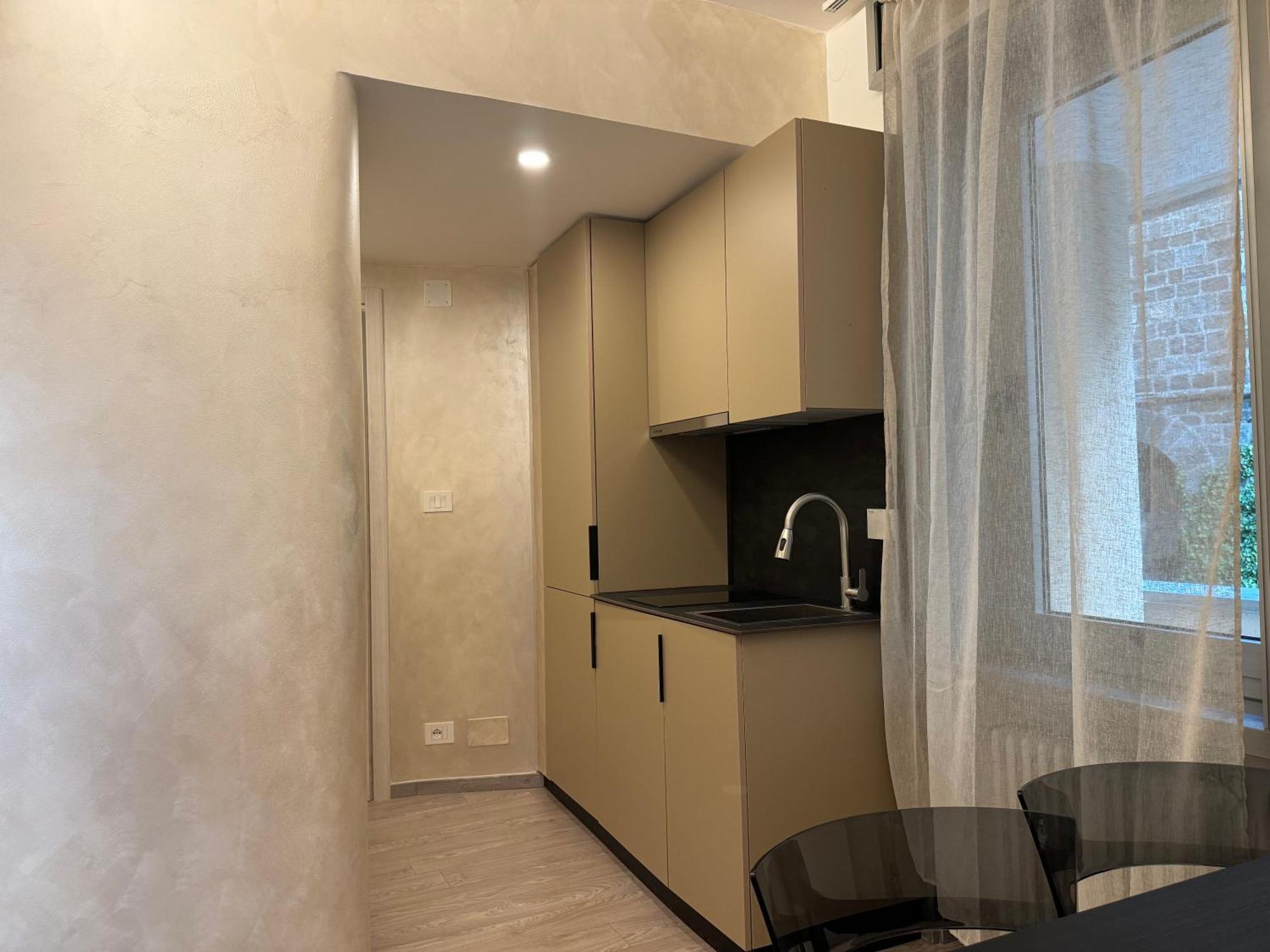 Teatro Romano Suites Трієст Екстер'єр фото